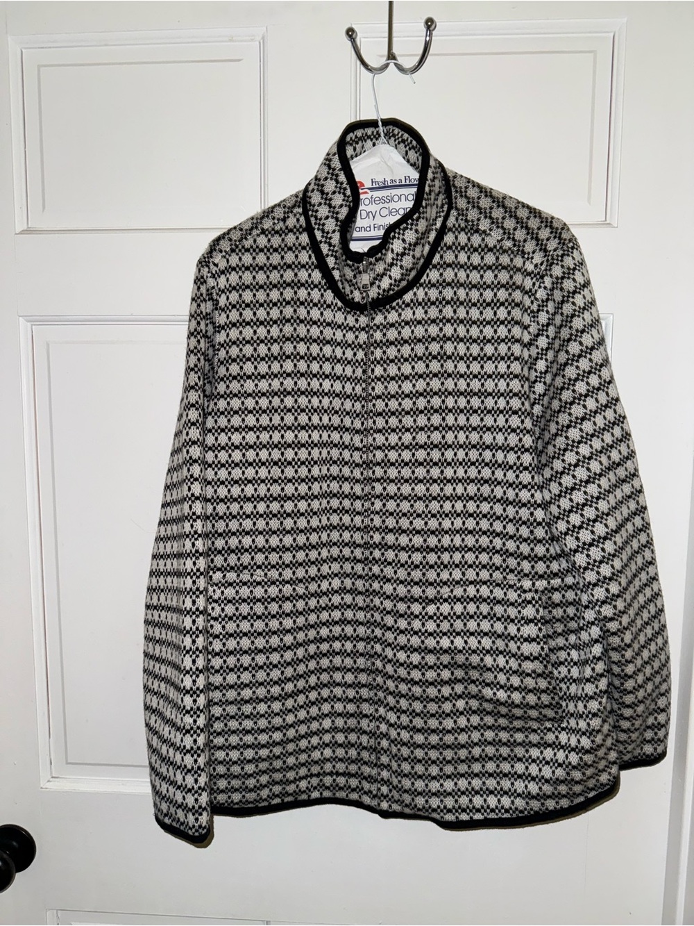 Coldwater Creek Black and White Patterned Shirt Jacket